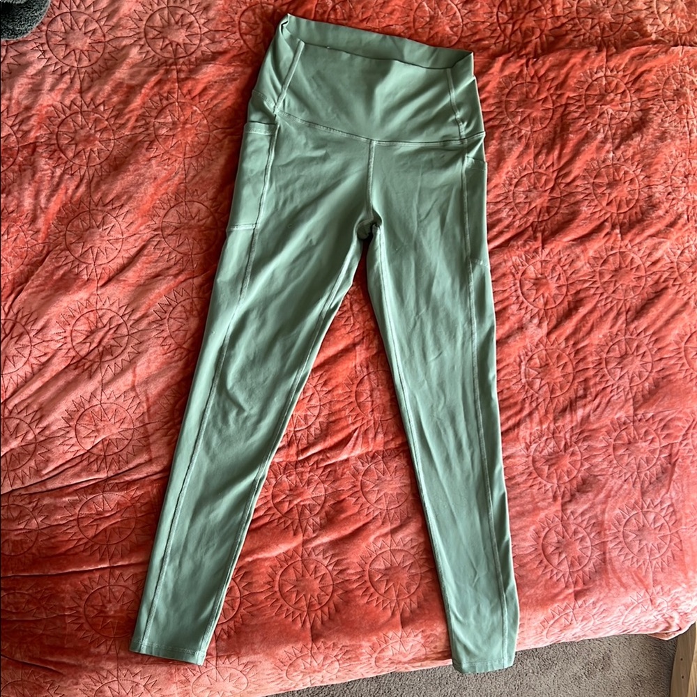 Green Buffbunny Leggings with pockets